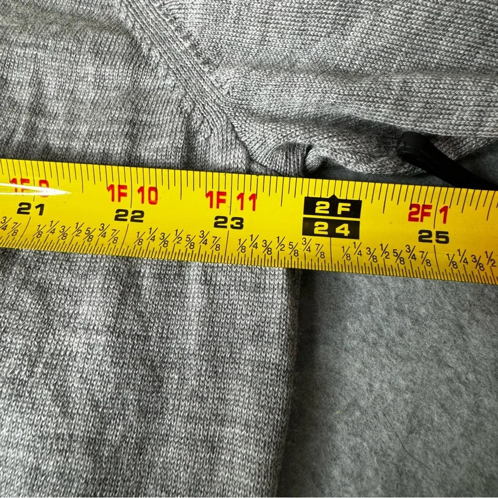 Uniqlo Light Marled Gray 100%‎ Wool Super Soft Quarter Zip Sweater Size XL